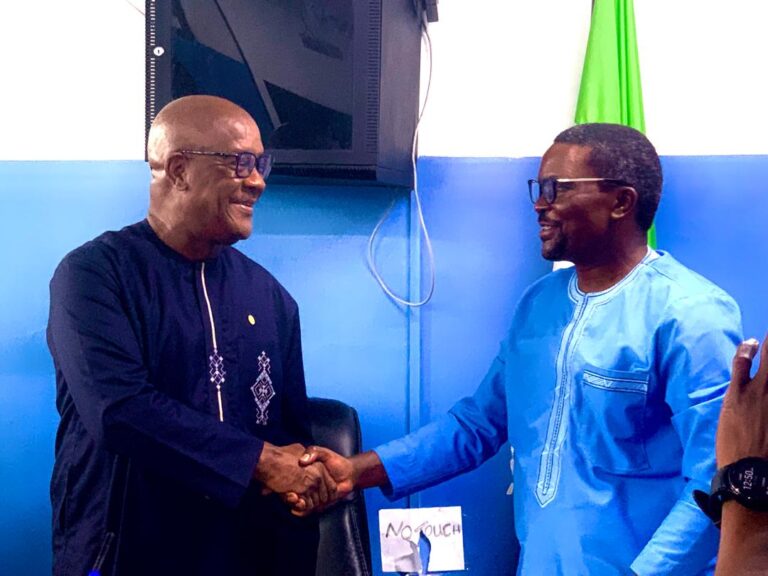 fritong-posts-WHO provides vehicles and ambulances to Sierra Leone to enhance public health emergency response